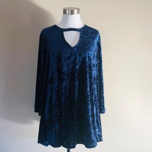 Bobeau Pullover XL Blue Crushed Velvet Top